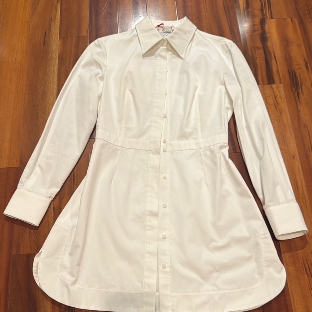 Alexander Mcqueen Elegant White Button-Up Dress Shirt